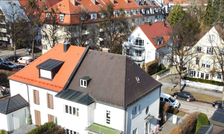 Doppelhaushaelfte_in_Bestlage_Muenchen-Nymphenburg